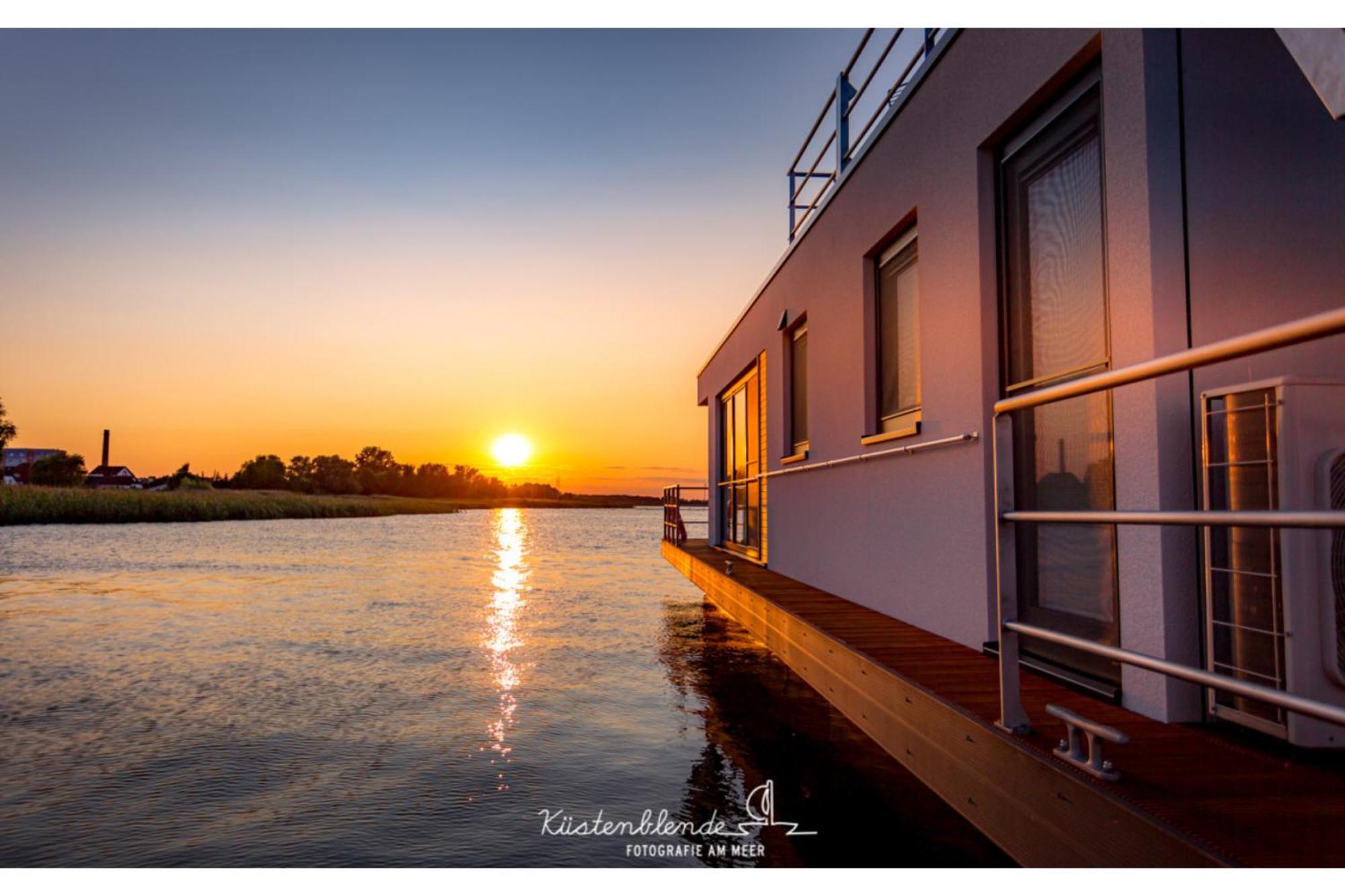 Ostsee Hausboot - Kranichnest Lp1 Ribnitz-Damgarten Exteriér fotografie